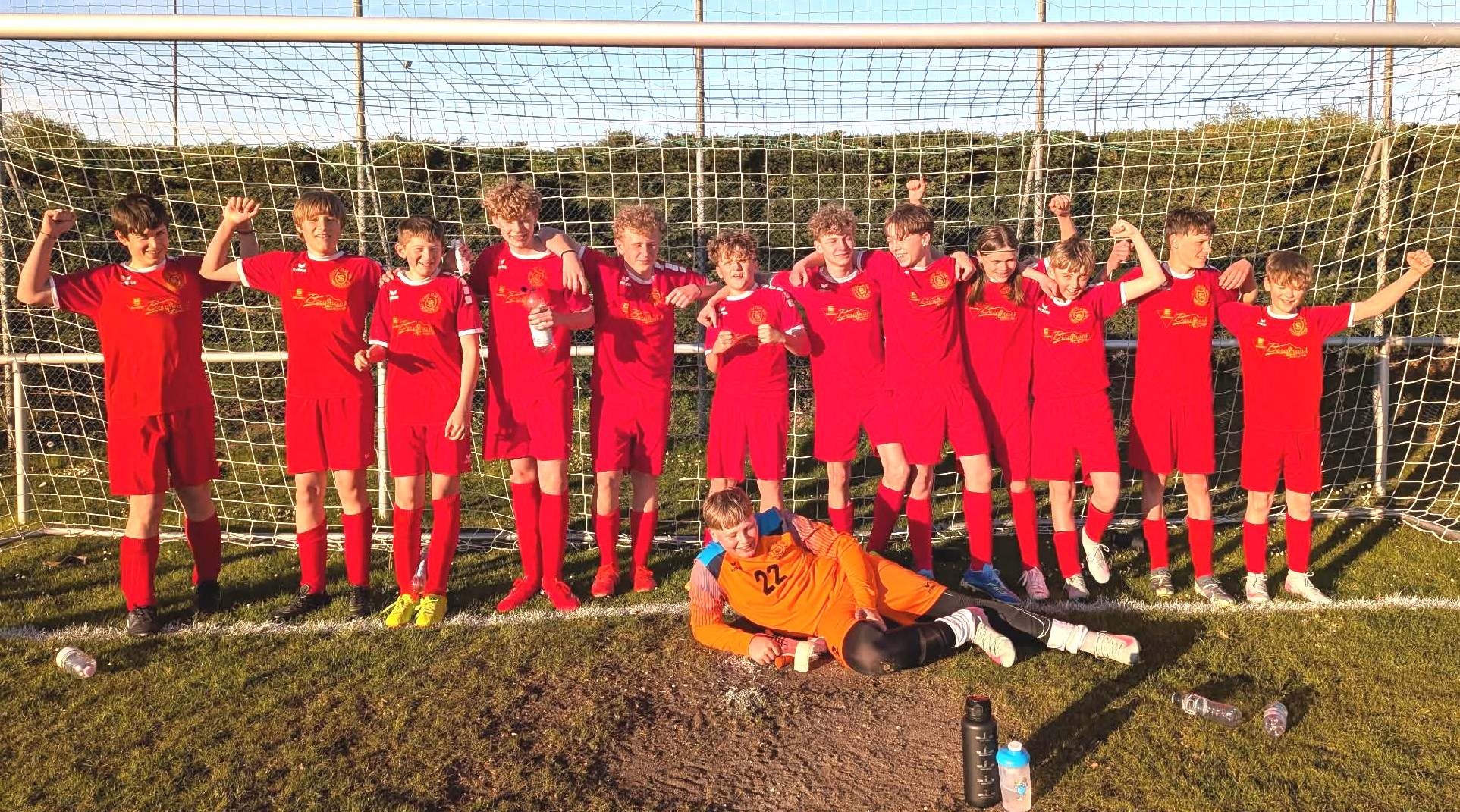 Mehr über den Artikel erfahren CII siegt gegen TSV Salzgitter mit 4:1